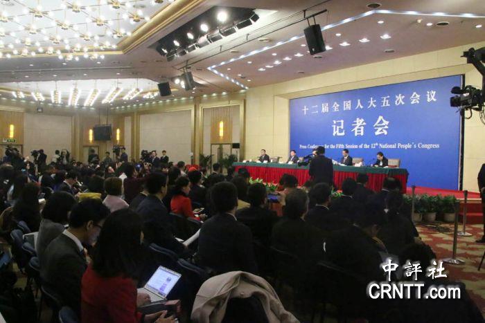 中国评论新闻:两会卫生计生委记者会(全文)