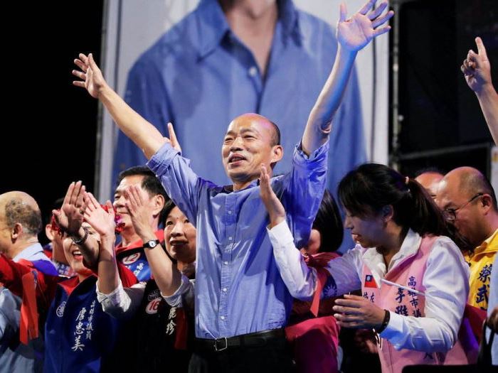 “韩流”论述、非传统政治时代崛起与台湾选民的变化