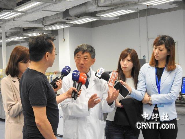 台湾媒体团访澳大　瞭解最新中药硏究成果