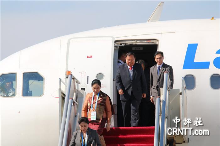 老挝主席本扬来华访问并出席带路峰会