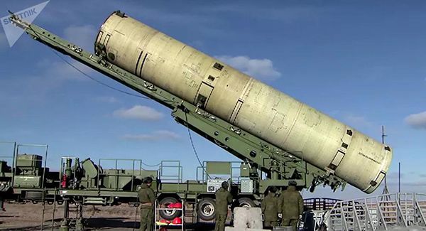 俄一月内两次试射新型反导导弹　专家解析