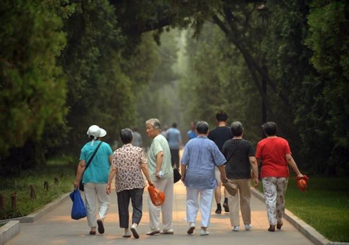 积极应对人口老龄化　国家出台中长期规划