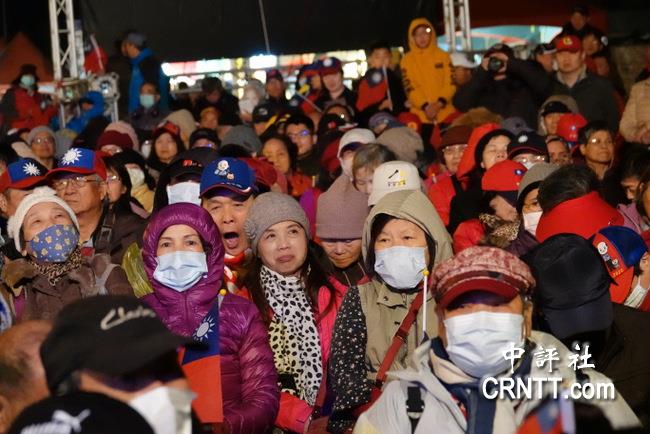中评镜头：当韩流遇到寒流　两万支持者坚挺