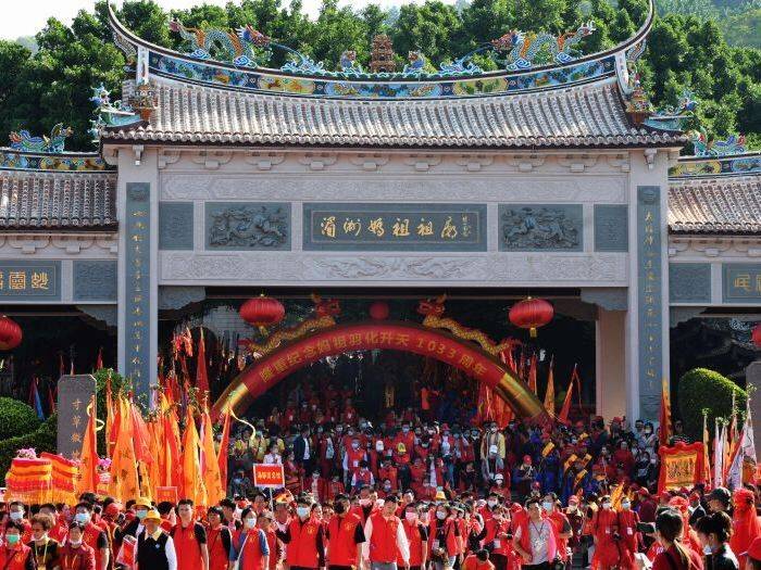 台湾文化与中国文化的断裂与异化