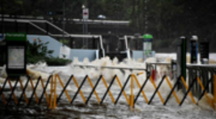 澳大利亚东部遭遇罕见暴雨洪灾