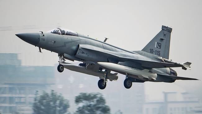 外媒：中国准备向阿根廷出口JF17战机