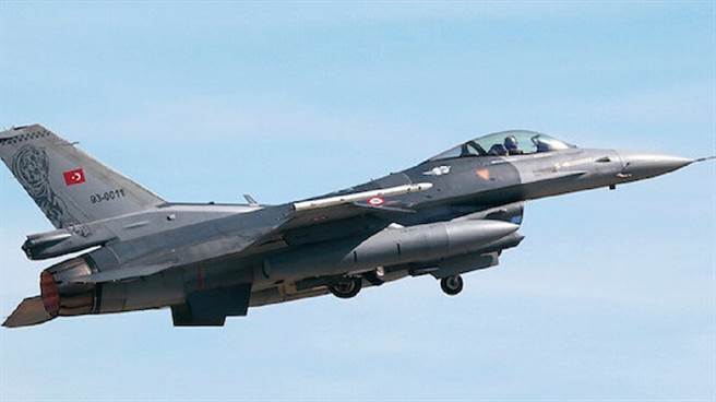埃尔多安：土耳其将向波兰派出F-16战机