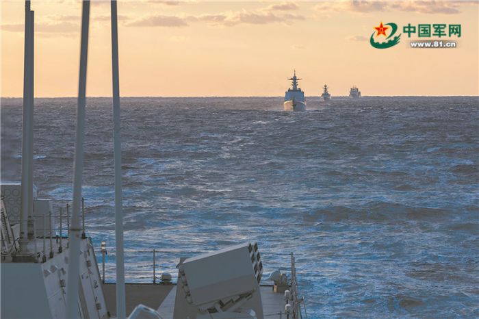 中俄海上联合军演：立体布网　深海“猎鲨”