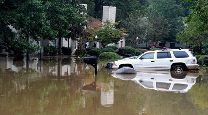 美国亚拉巴马州发生特大洪水