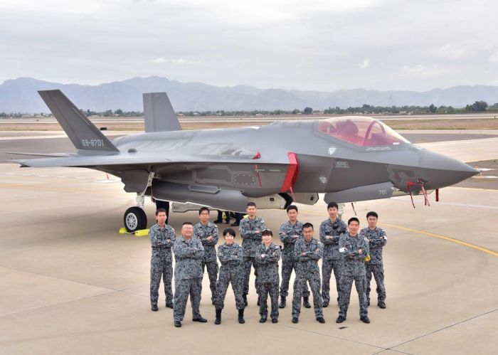 日媒：日引进F-35隐身战机遇成本难题