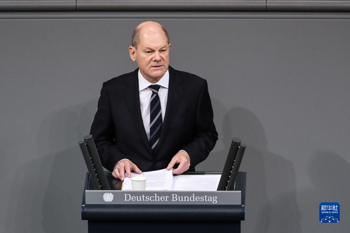 德国总理朔尔茨发表首份政府报告