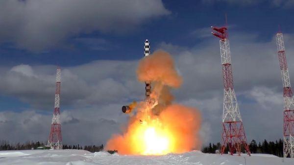 俄罗斯最强洲际导弹明年年底前投入战斗值班