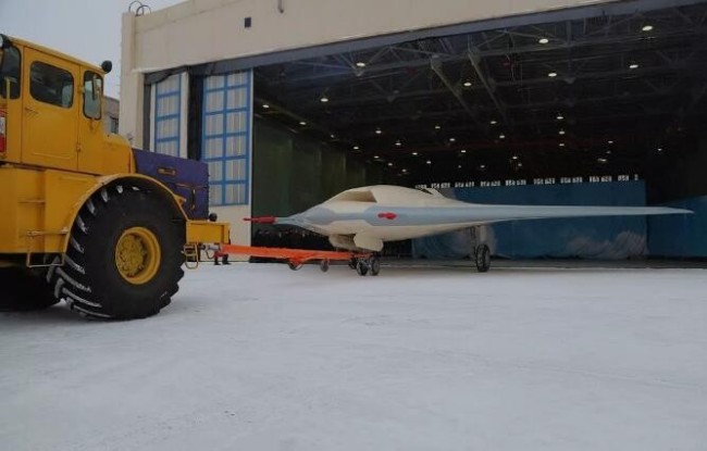 俄军的新飞翼攻击无人机，多久才能列装？