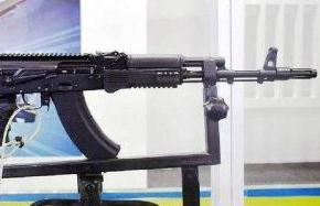 印为何采购数十万支AK-203步枪