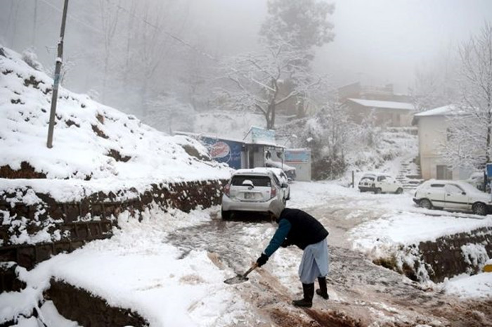 巴基斯坦山地暴风雪已致22人死亡