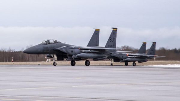 英媒：美空军六架F15战机进驻爱沙尼亚