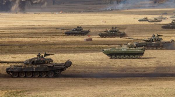 俄乌紧张局势不断升级　两国军事力量对比如何