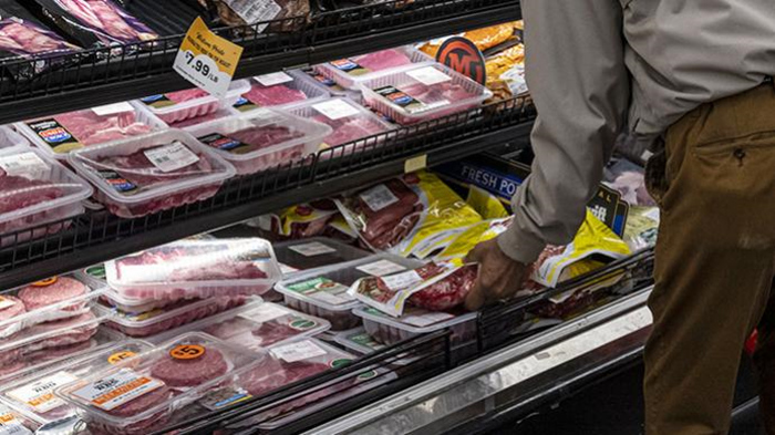 白宫宣布拨款10亿美元控制肉、禽类物价