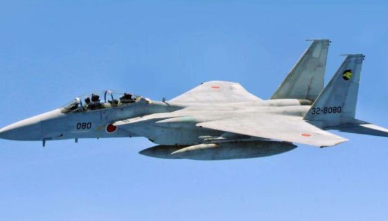 日本一架F-15战机确认坠毁