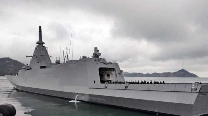 日本海上自卫队新型护卫舰“熊野”号服役