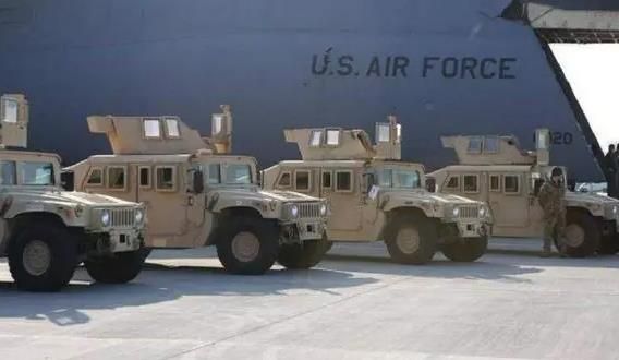 美英加三国宣布将向乌克兰提供新一轮武器援助