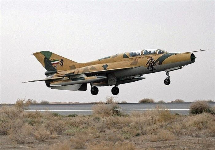 外媒：伊朗一架F7战机坠毁　2名飞行员遇难