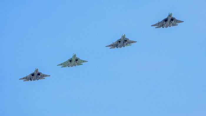 俄媒：苏57在乌克兰战场实测未来空战技术