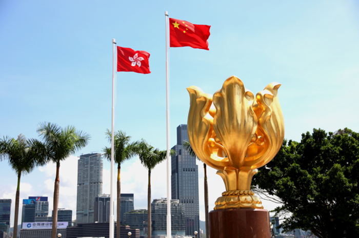 中评观察：保持香港国际化是各界共识