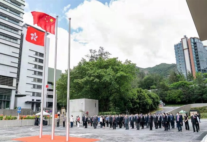 香港特区25周年 珠海学院以升国旗仪式庆祝