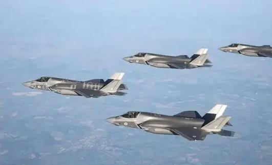 美国防部宣布今后3年将再购375架F35