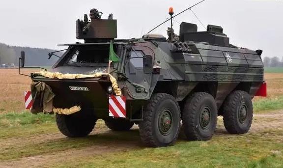 德国：暂时无法向乌克兰提供装甲车