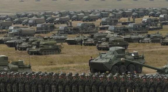 中国军队赴俄参加“东方-2022”演习