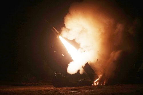 韩军方就导弹异常坠落致歉　称弹头未发生爆炸