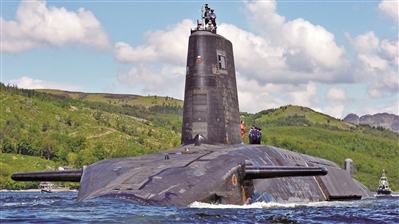 英核潜艇因火灾中断巡航