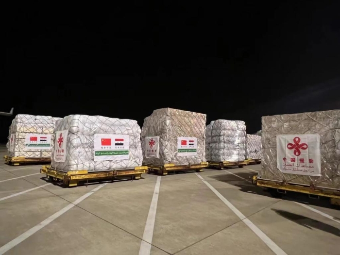 中国政府援助叙抗震救灾人道主义物资启运