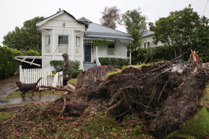 热带气旋“加布丽埃勒”已致新西兰4人死亡