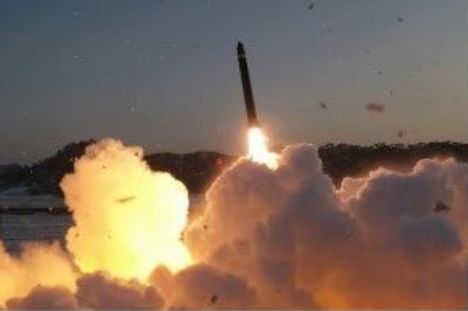 朝鲜火箭炮射击训练回应美韩联合军演