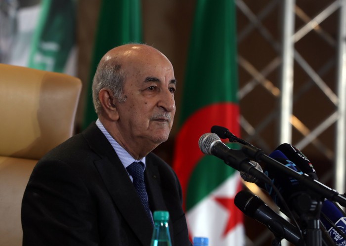 阿尔及利亚总统和意大利总统通电话