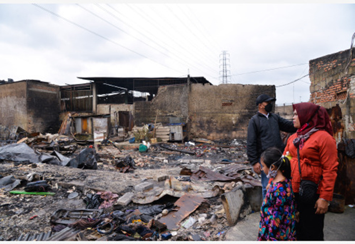 印尼油库火灾死亡人数升至17人