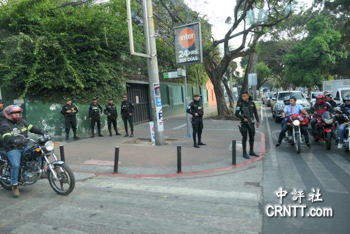 蔡英文访瓜地马拉　记者在饭店对街手机遭抢