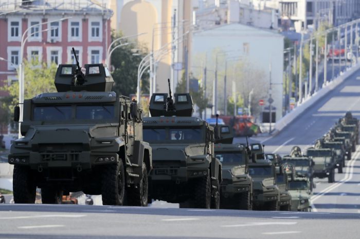 俄罗斯举行卫国战争胜利日阅兵式彩排