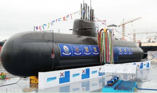 韩国海军潜艇明年将首次迎来女艇员